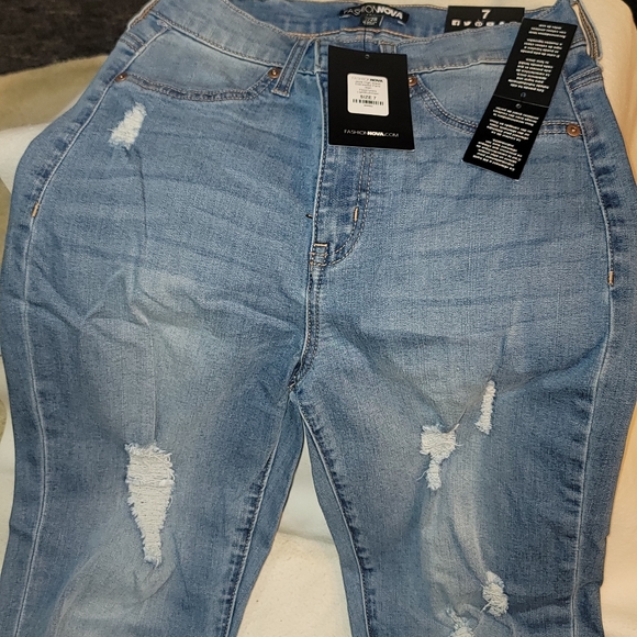NWT Fasion Nova jeans size 7 - Picture 4 of 9